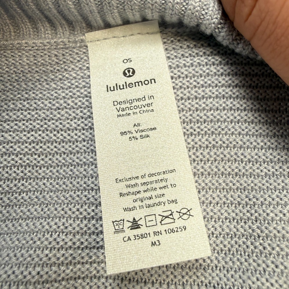 Lululemon‎ Forward Flow Poncho Womens OS Light Blue Viscose Silk Cape Minimal - Picture 4 of 9